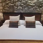 Abadia Del Pirineo