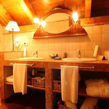 Abadia Del Pirineo 4*