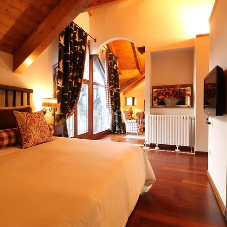 Abadia Del Pirineo Hotel Tramacastilla de Tena
