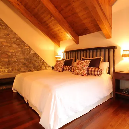 Abadia Del Pirineo Hotel 4*