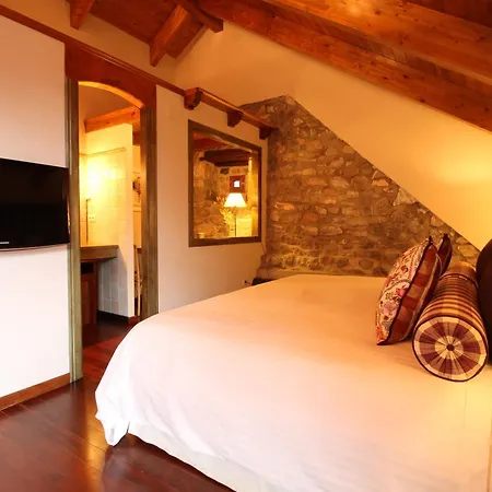 Abadia Del Pirineo Hotel