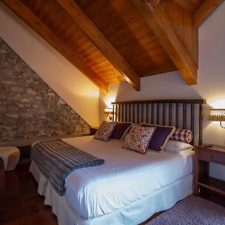 Otel Abadia Del Pirineo Tramacastilla de Tena