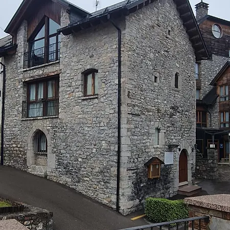 Otel Abadia Del Pirineo Tramacastilla de Tena