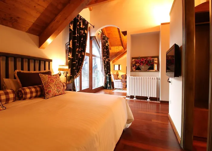 Abadia Del Pirineo Szálloda Tramacastilla de Tena