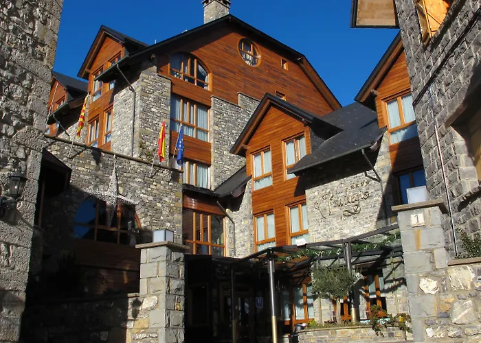 Szálloda Abadia Del Pirineo 4*