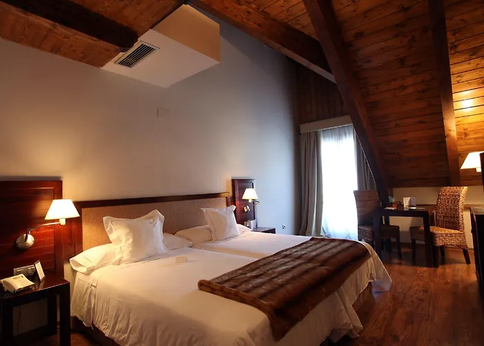 Abadia Del Pirineo Szálloda