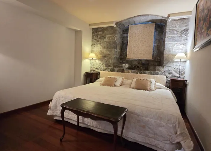 Abadia Del Pirineo Tramacastilla de Tena