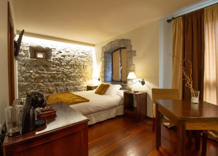 Abadia Del Pirineo