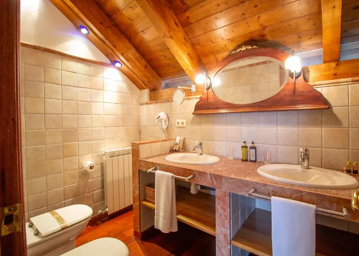 Abadia Del Pirineo Tramacastilla de Tena