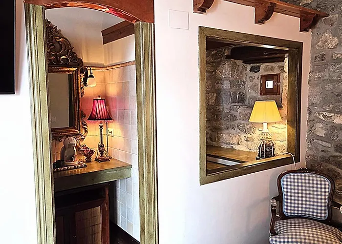 Abadia Del Pirineo Hotel