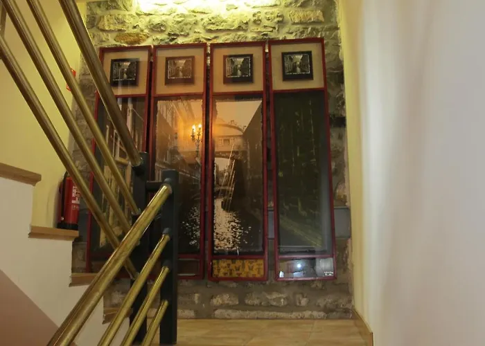 Szálloda Abadia Del Pirineo